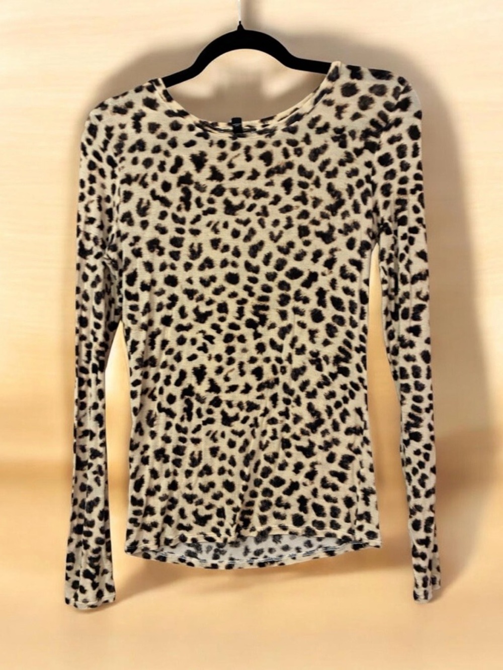 Express Leopard Print Long Sleeve Crewneck Top - Beige & Black